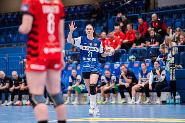 HSG Blomberg Lippe GER vs MOL Esztergom HUN , Handball, EHF European League Women, Group Phase, 22 2 2026, Season 2025 2026, Lemgo Nuria Bucher HSG Blomberg Lippe, 21 at the match setup Lemgo Phoenix Contact Arena Germany