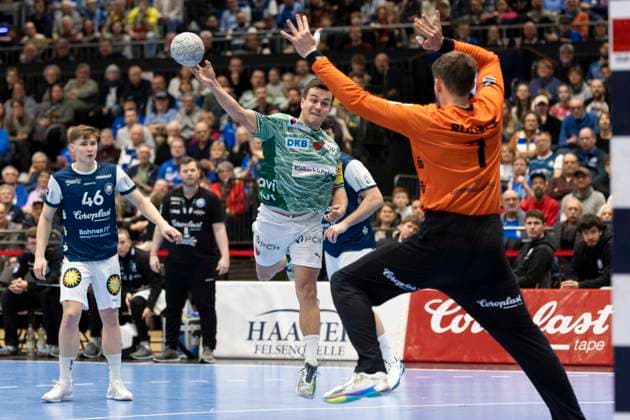 1 Handball Bundesliga Bergischer HC vs Füchse Berlin, 22 02 2026 DUESSELDORF, GERMANY FEBRUARY 22 Christopher Rudeck 1, Bergischer HC during the HBL Bundesliga match between 1 Handball Bundesliga Bergischer HC vs Füchse Berlin at Mitsubishi Electric HALLE on Matchday 22 February 22, 2026 in Duesseldorf, Germany Copyright: xBEAUTIFULxSPORTS KennyxBeelex