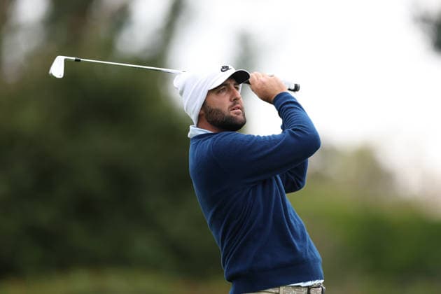 February 22, 2026, Pacific Palisades, California, USA: SCOTTIE SCHEFFLER lines up a tee shot on the 14th hole during the first round of the Genesis Invitational at the Riviera Country club in Pacific Palisades, California. Pacific Palisades USA - ZUMAt158 20260222_zsp_t158_023 Copyright: xBrentonxTsex