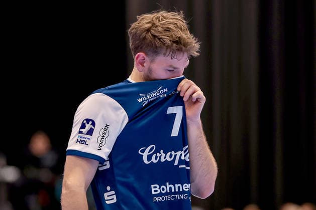 22 02 2026, Handball, HBL, Bergischer HC Füchse Berlin, Mitsubishi Electric HALLE Düsseldorf Lukas Becher BHC 07 disappointed Disappointment North Rhine-Westphalia Germany