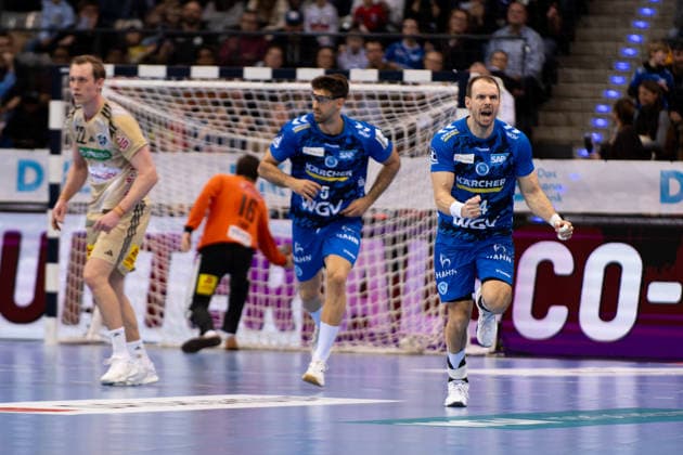 Kai Haefner, TVB Stuttgart, 34 makes one of the decisive 7 meters TVB Stuttgart vs TSV Hannover Burgdorf, DAIKIN Handballbundesliga, 22 Matchday, Season 2025 2026, 22 02 2026 Eibner Pressefoto Andreas Ulmer TVB Stuttgart vs TSV Hannover Burgdorf, DAIKIN Handballbundesliga, 22 Matchday, Season 2025 2026, 22 02 2026 Stuttgart Copyright: xEibner-Pressefoto AndreasxUlmerx EP_AUR