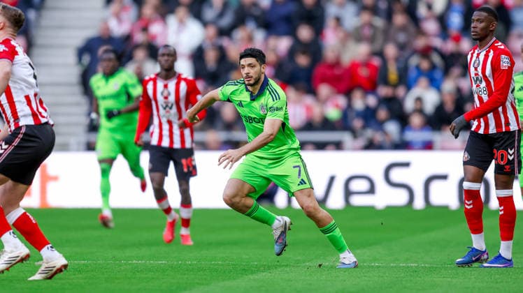 Sunderland v Fulham, Premier League Fulham forward Raul JimÃ nez (7) during the Premier League match between Sunderland and Fulham at the Stadium Of Light, Sunderland, UK on 22 February 2026. Editorial use only DataCo restrictions apply See www.football-dataco.com , Copyright: xSimonxDaviesx PSI-23794-0041