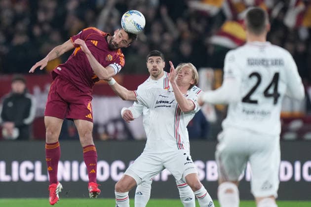 Roma™s Bryan Cristante during the Serie A EniLive soccer match between Roma and Cremonese at the Rome s Olympic stadium, Italy - Sunday February 22, 2026 - Soccer ( Photo by Alfredo Falcone LaPresse )  Copyright: xAlfredoxFalcone LaPressex