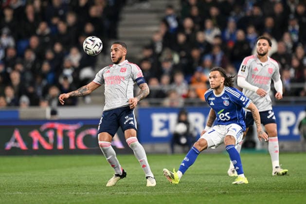 RC Strasbourg Alsace v Olympique Lyonnais - Ligue 1 McDonald s 07 Diego MOREIRA (rcsa) - 08 Corentin TOLISSO (ol) during the Ligue 1 McDonald s match between Strasbourg and Lyon at Stade de la Meinau on February 22, 2026 in Strasbourg, France. Strasbourg France  Copyright: xFEPx 776348297