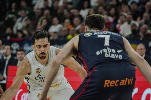 The King presides over the final of the Copa de S M el Rey basketball in Valencia The Real Madrid player Facundo Campazzo i during the final of the Copa de S M el Rey basketball, in the Roig Arena, on February 22, 2026, in Valencia, Valencian Community Spain In the final Real Madrid and Baskonia face each other after winning in the semifinals Valencia Basket and Barça, respectively The Copa del Rey 2026 will be their first direct cup final in the current format in other editions they have crossed paths mostly in the quarterfinals or semifinals, but not in the decisive match 22 FEBRUARY 2026 KING ACB FINAL COPA DEL REY BASKETBALL 2026 VALENCIA ROIG ARENA Valencia Comunidad Valenciana Valencia Comunidad Valenciana Spain  Copyright: xJorgexGilx 7314478