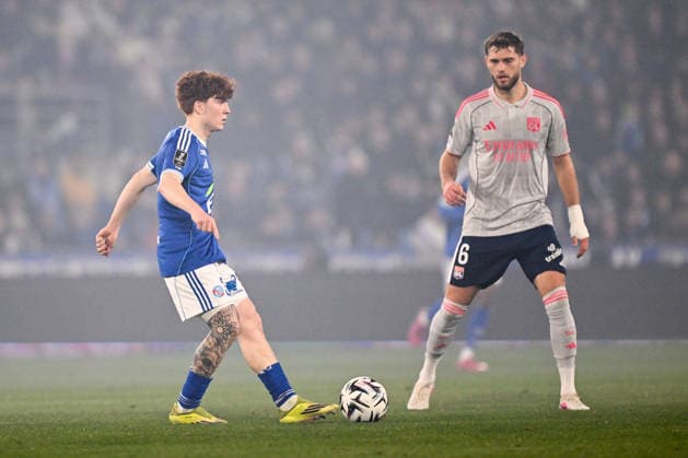 RC Strasbourg Alsace v Olympique Lyonnais - Ligue 1 McDonald s 32 Valentin BARCO (rcsa) during the Ligue 1 McDonald s match between Strasbourg and Lyon at Stade de la Meinau on February 22, 2026 in Strasbourg, France. Strasbourg France  Copyright: xFEPx 776348297
