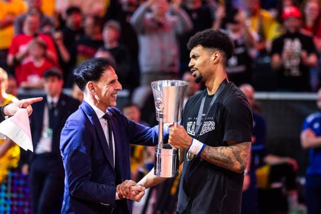 GER, BMW Top Four, Basketball BBL Pokal, Final, BMA365 Bamberg Baskets ALBA Berlin 22 02 2026, SAP Garden, Munich, GER, BMW Top Four, Basketball BBL Pokal, Final, BMA365 Bamberg Baskets ALBA Berlin Ibi Watson BMA365 Bamberg Baskets, 2 takes over the BBL Pokal Photo Alexander Trienitz Munich SAP Garden Bayern Germany