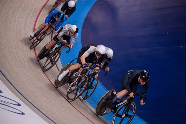 Action from the second heat of the Mens Points Race. Lloyds National Track cycling, Rad, Radsport, Bahnrad, Bahn Championship, National Cycling Centre, Manchester, England, 22nd Feb 2026. Copyright: xSeanxWalshx Sportspressphoto_SPR96572