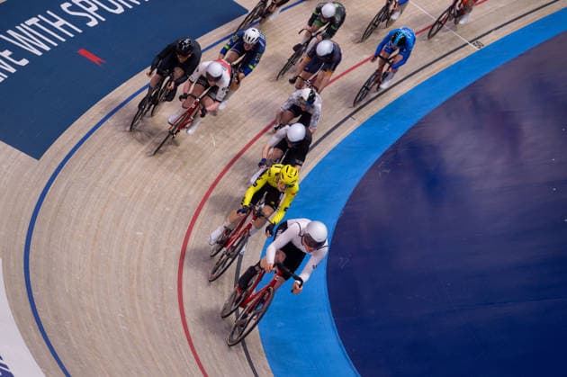 Action from the second heat of the Mens Points Race. Lloyds National Track cycling, Rad, Radsport, Bahnrad, Bahn Championship, National Cycling Centre, Manchester, England, 22nd Feb 2026. Copyright: xSeanxWalshx Sportspressphoto_SPR96576