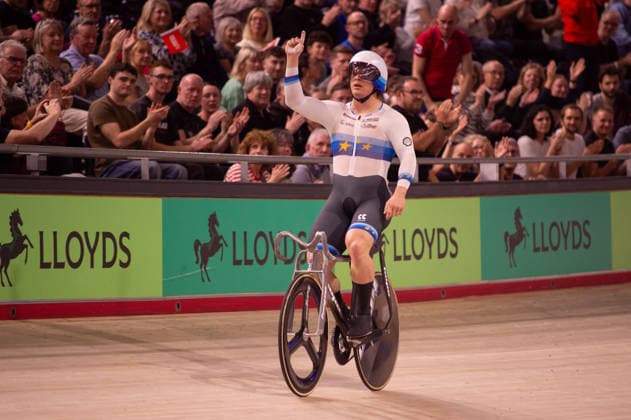 Matthew Richardson wins the Mens Kieran. Lloyds National Track cycling, Rad, Radsport, Bahnrad, Bahn Championship, National Cycling Centre, Manchester, England, 22nd Feb 2026. Copyright: xSeanxWalshx Sportspressphoto_SPR96639