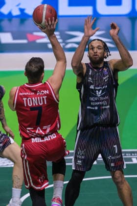 BASKET - Coppa Italia - Frecciarossa Final Eight 2026 - Final - EA7 Emporio Armani Milano vs Bertram Derthona Tortona 7 Tonut Stefano of EA7 Emporio Armani Milano in action during the final match between EA7 Emporio Armani Milano and Bertram Derthona Tortona for the Final Eight of the 2026 Coppa Italia Frecciarossa LBA, at the Inalpi Arena in Turin. Turin Italy  Copyright: xIPAxSport ABACAx