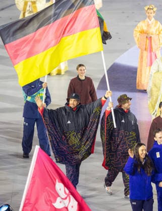 OLYMPICS - Winter Olympic Games, Olympische Spiele, Olympia, OS Milano Cortina 2026 VERONA,ITALY,22.FEB.26 - OLYMPICS - Winter Olympic Games Milano Cortina 2026, closing ceremony. Image shows Tobias Wendl and Tobias Arlt (GER).  GEPAxpictures xHaraldxSteiner