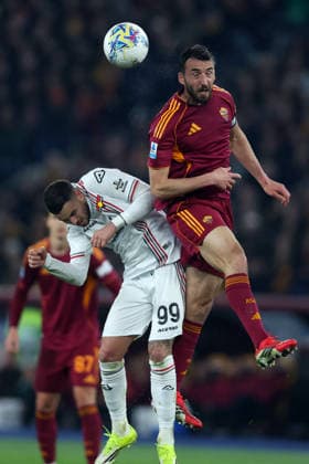 CALCIO - Serie A - AS Roma vs US Cremonese Rome, Italy - February 22, 2026: Sanabria Ayala of Cremonese, Bryan Cristante of Roma seen in action during the Serie A Enilive 2025-2026 football match between AS Roma vs US Cremonese at Olympic Stadium. Rome Italy  Copyright: xIPAxSport ABACAx