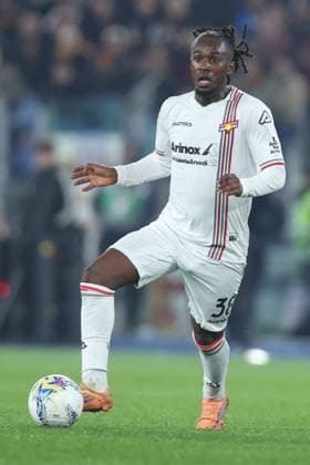 CALCIO - Serie A - AS Roma vs US Cremonese Rome, Italy - February 22, 2026: Warren Bondo of Cremonese seen in action during the Serie A Enilive 2025-2026 football match between AS Roma vs US Cremonese at Olympic Stadium. Rome Italy  Copyright: xIPAxSport ABACAx