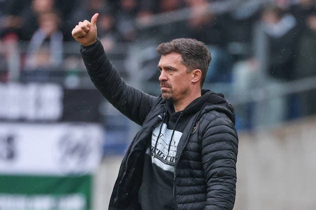 2 Bundesliga Hannover 96 Dynamo Dresden on 22 02 2026 at the Heinz von Heiden Arena in Hannover Coach Thomas Stamm Dresden is satisfied MH