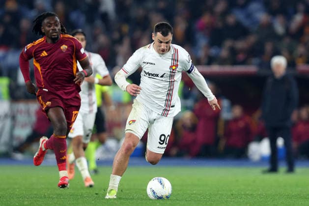 CALCIO - Serie A - AS Roma vs US Cremonese Rome, Italy - February 22, 2026: Federico Bonazzoli of Cremonese seen in action during the Serie A Enilive 2025-2026 football match between AS Roma vs US Cremonese at Olympic Stadium. Rome Italy  Copyright: xIPAxSport ABACAx