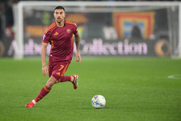 CALCIO - Serie A - AS Roma vs US Cremonese Lorenzo Pellegrini of AS Roma during the match of 26th day of the Serie A Championship between A.S.Roma and U.S.Cremonese at the Olimpico Stadium on Feb 22, 2026 in Rome, Italy. during AS Roma vs US Cremonese, Italian soccer Serie A match in Rome, Italy, February 22 2026 Rome Italy  Copyright: xIPAxSport ABACAx
