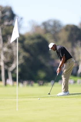 February 22, 2026, Pacific Palisades, California, USA: TONY FINAU putts on the 8th green during the final round of the Genesis Invitational at the Riviera Country club in Pacific Palisades, California. Pacific Palisades USA - ZUMAt158 20260222_zsp_t158_165 Copyright: xBrentonxTsex