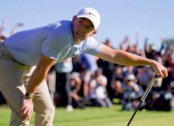 February 22, 2026, Pacific Palisades, California, USA: Rory McIlroy turns to fans after hitting a birdie on the 18th hole and completing Round 4 of the 2026 Genesis Invitational Golf Tournament on Sunday February 22, 2026 at the Riviera Country Club in Pacific Palisades, California. JAVIER ROJAS PI Pacific Palisades USA - ZUMAp124 20260222_zaa_p124_162 Copyright: xJavierxRojasx