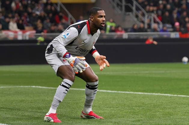 AC Milan vs Parma Calcio Italy, Milan, 2026 02 22: Mike Maignan (AC Milan) in the goal area in the second half during soccer game AC Milan vs Parma Calcio, Serie A Enilive 2025-2026 day 26 at San Siro Stadium Milan Lombardy Deutschland Copyright: xFabrizioxAndreaxBertanix