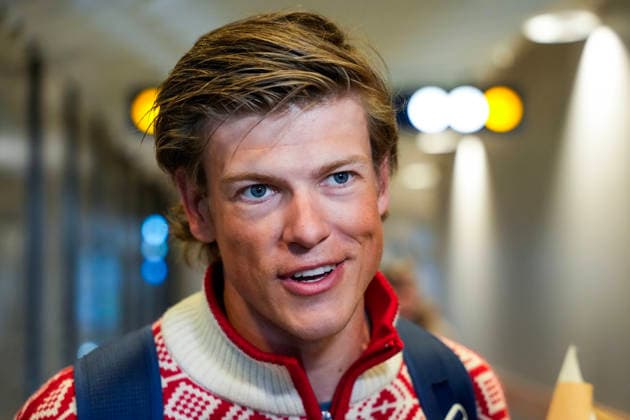 Johannes Hosflot Klaebo lander pa Vaernes lufthavn Stjordal 20260223. Johannes Hosflot Klaebo tilbake pa norsk jord med sine 6 olympiske gullmedaljer etter OL i Italia. Foto: Ole Martin Wold NTB Stjordal Norge EDITORIAL USE ONLY. RESTRICTED USE FOR BETTING COMPANIES Ref:_SPOdQNjs4CXWZo.jpg *** Johannes Hosflot Klaebo lands at Vaernes Airport Stjordal 20260223 Johannes Hosflot Klaebo back on Norwegian soil with his 6 Olympic gold medals after the Olympics in Italy Photo Ole Martin Wold NTB Stjordal Norway EDITORIAL USE ONLY RESTRICTED USE FOR BETTING COMPANIES  Copyright: xOlexMartinxWoldx xNTBx