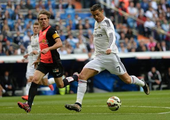 Real Madrid CF v UD Almeria - La Liga MADRID, SPAIN - APRIL 29: Cristiano Ronaldo (R) of Real Madrid CF in action during the La Liga match between Real Madrid CF and UD Almeria at Estadio Santiago Bernabeu on April 29, 2015 in Madrid, Spain. Evrim Aydin Anadolu Agency Madrid Spain. Editorial use only. Please get in touch for any other usage.  Copyright: x2025xAnadoluxEvrimxAydÄ±nx