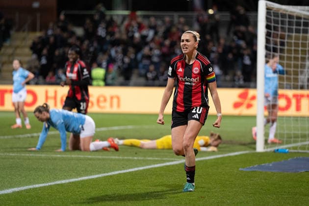 23 02 2026, xhfmx, Fußball Google Pixel Frauen Bundesliga, Eintracht Frankfurt SC Freiburg Laura Freigang Eintracht Frankfurt Frauen bejubelt Ihr Treffer zum 1 0 gegen Freiburg Tor, Goal, Jubel, Celebration DFL DFB REGULATIONS PROHIBIT ANY USE OF PHOTOGRAPHS as IMAGE SEQUENCES and or QUASI VIDEO Frankfurt am Main