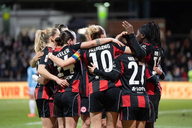 23 02 2026, xhfmx, Soccer Google Pixel Women Bundesliga, Eintracht Frankfurt SC Freiburg Frankfurt celebrates the 1 0 by Laura Freigang Eintracht Frankfurt Women against Freiburg Goal, Goal, Jubel, Zelebration DFL DFB REGULATIONS PROHIBIT ANY USE OF PHOTOGRAPHS as IMAGE SEQUENCES and or QUASI VIDEO Frankfurt am Main