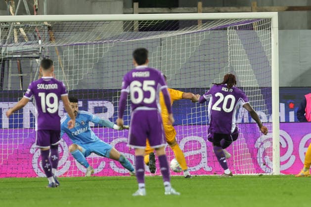 ACF Fiorentina v Pisa SC - Campionato Serie A Moise Kean of ACF Fiorentina scores the goal during the Italian Serie A football match between ACF Fiorentina and Pisa SC,on February 23 ,2026 at the Artemio-Franchi stadium in Florence. Firenze FI Italy  Copyright: xAndreaxMartinix originalFilename:martini-acffiore260223_npXsb.jpg