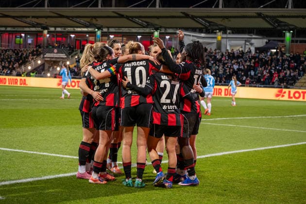 Germany Soccer Google Pixel Womens Bundesliga 2025 2026 Eintracht Frankfurt vs SC Freiburg 19 Matchday Am Brentanobad Stadion Frankfurt Goal celebration, joy, jubilation Laura Freigang Eintracht Frankfurt,10 ErÃ leta Memeti Eintracht Frankfurt,27 Nicole Anyomi Eintracht Frankfurt,19 Copyright: xOrhanxHabashx