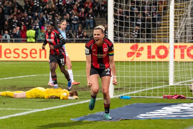 Germany Soccer Google Pixel Womens Bundesliga 2025 2026 Eintracht Frankfurt vs SC Freiburg 19 Matchday Am Brentanobad Stadion Frankfurt Goal for 1 0 by Laura Freigang Eintracht Frankfurt,10 Joy, jubilation, goal celebration Copyright: xOrhanxHabashx