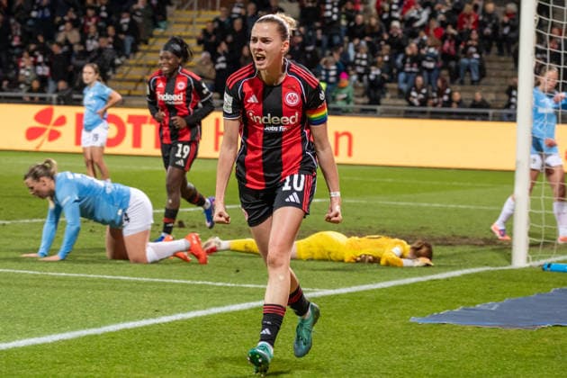 Germany Soccer Google Pixel Womens Bundesliga 2025 2026 Eintracht Frankfurt vs SC Freiburg 19 Matchday Am Brentanobad Stadion Frankfurt Goal for 1 0 by Laura Freigang Eintracht Frankfurt,10 Joy, jubilation, goal celebration Copyright: xOrhanxHabashx
