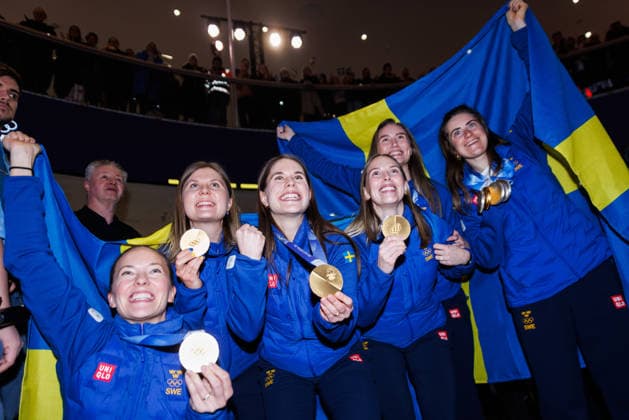 260223 Agnes Knochenhauer, Johanna Heldin, Anna Hasselborg, Sofia Scharback and Sara McManus of the Swedish national women s curling team and Ebba Andersson of the Swedish national women s cross-country skiing team during a homecoming celebration event after returning home from the 2026 Winter Olympics on February 23, 2026 in Stockholm. *** 260223 Agnes Knochenhauer, Johanna Heldin, Anna Hasselborg, Sofia Scharback and Sara McManus of the Swedish national women s curling team and Ebba Andersson of the Swedish national women s cross country skiing team during a homecoming celebration event after returning home from the 2026 Winter Olympics on February 23, 2026 in Stockholm  Copyright: CAISAxRASMUSSEN BB260223BB534