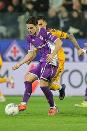 ACF Fiorentina v Pisa SC - Campionato Serie A NicolÃ² Fagioli of ACF Fiorentina controls the ball during the Italian Serie A football match between ACF Fiorentina and Pisa SC,on February 23 ,2026 at the Artemio-Franchi stadium in Florence. Firenze FI Italy  Copyright: xAndreaxMartinix originalFilename:martini-acffiore260223_nphT7.jpg