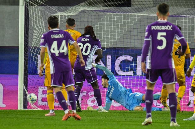 CALCIO - Serie A - ACF Fiorentina vs Pisa SC Bioty Moise Kean (Fiorentina) scores the 1-0 goal during ACF Fiorentina vs Pisa SC, Italian soccer Serie A match in Florence, Italy, February 23 2026 Florence Italy  Copyright: xIPAxSport ABACAx