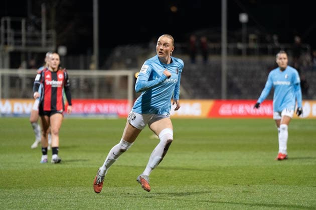23 02 2026, xhfmx, Soccer Google Pixel Women Bundesliga, Eintracht Frankfurt SC Freiburg Tessa Blumenberg SC Freiburg Women DFL DFB REGULATIONS PROHIBIT ANY USE OF PHOTOGRAPHS as IMAGE SEQUENCES and or QUASI VIDEO Frankfurt am Main