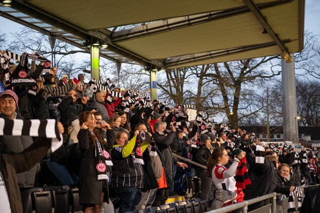 Germany Soccer Google Pixel Women Bundesliga 2025 2026 Eintracht Frankfurt vs SC Freiburg 19 Matchday Am Brentanobad Stadion Frankfurt Spectator Atmosphere Copyright: xOrhanxHabashx
