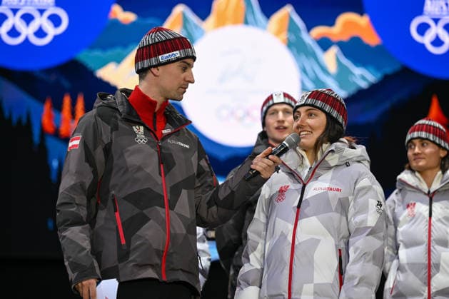 OLYMPICS - Winter Olympic Games, Olympische Spiele, Olympia, OS Milano Cortina 2026 INNSBRUCK,AUSTRIA,23.FEB.26 - OLYMPICS - Winter Olympic Games Milano Cortina 2026, Olympic Team Austria, medal celebration. Image shows Jannine Rosner (AUT).  GEPAxpictures xDanielxSchoenherr