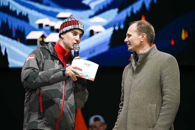 OLYMPICS - Winter Olympic Games, Olympische Spiele, Olympia, OS Milano Cortina 2026 INNSBRUCK,AUSTRIA,23.FEB.26 - OLYMPICS - Winter Olympic Games Milano Cortina 2026, Olympic Team Austria, medal celebration. Image shows mayor Johannes Anzengruber (Innsbruck).  GEPAxpictures xDanielxSchoenherr