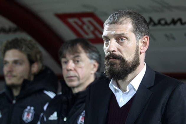 Gaziantepspor v Besiktas - Turkish Spor Toto Super League GAZIANTEP, TURKEY - DECEMBER 14: Besiktas head coach Slaven Bilic during the Turkish Spor Toto Super League football match between Gaziantepspor and Besiktas at Kamil Ocak stadium on December 14, 2014 in Gaziantep, Turkey. Gaziantep Turkey. Editorial use only. Please get in touch for any other usage.  Copyright: x2025xAnadoluxKaanxBozdoÄüanx