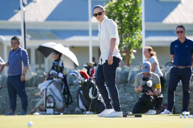 GOLF NEW ZEALAND OPEN, Ash Barty during the Ambassadors putting competition during the The 105th New Zealand Open at Millbrook Resort, Queenstown, NZ, Tuesday, February 24, 2026, (AAP Image Michael Thomas via Photosport) NO ARCHIVING NO ARCHIVING QUEENSTOWN NEW ZEALAND  Copyright: xMICHAELxTHOMASx 20260224121799700321