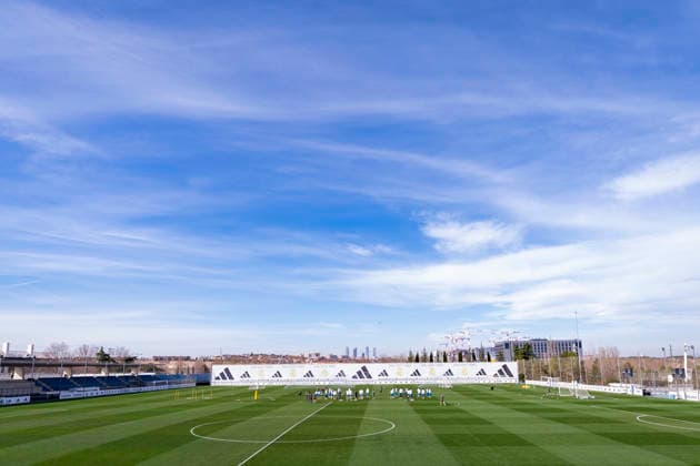 Real Madrid CF Training Session And press conference, PK, Pressekonferenz - UEFA Champions League 2025 26 League Knockout Play-off Second Leg A general view of the training field is seen during the Training Session and Press Conference ahead of the UEFA Champions League 2025 26 League Knockout Play-off Second Leg against SL Benfica at Ciudad Real Madrid on February 24, 2026 in Madrid, Spain. Valdebebas Ciudad Real Madrid Madrid Spain Copyright: xAlbertoxGardinx AGardin_20260224_Foot_Champ_Real_Mad_PC_0299