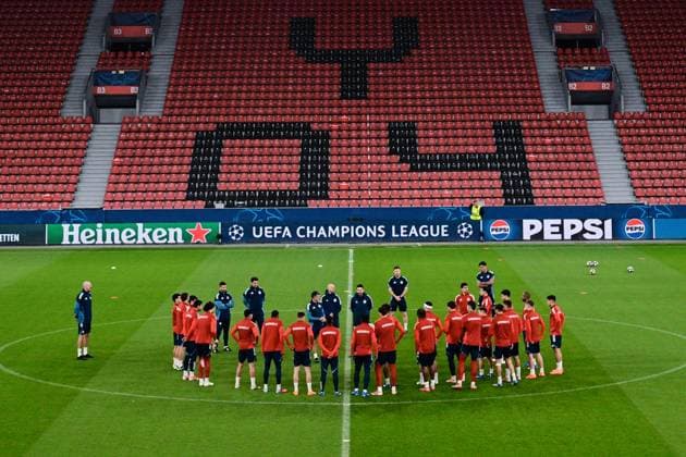 Football, CL, Olympiakos Piraeus, Training