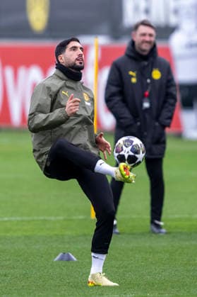 24 02 2026 Borussia Dortmund soccer training at the training ground in Brackel ahead of the second leg of the Champions League play-off at Atalanta Bergamo Emre Can Borussia Dortmund in action Copyright: xDavidxInderliedx