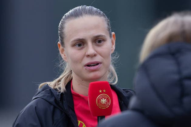 Training German national womens soccer team Klara Bühl FC Bayern Munich Training of the womens national team before the World Cup qualifiers against Slovenia and Norway on February 24, 2026 in Frankfurt am Main, Frankfurt am Main Hessen Germany DFB Campus