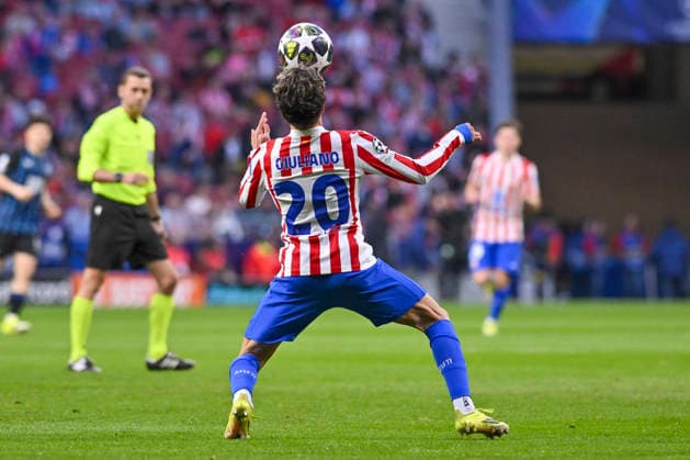 February 24, 2026, Madrid, Madrid, Spain: GIULIANO SIMEONE of Atletico de Madrid controls the ball during the Champions League match, second leg of the Play-Off between ATLo°TICO DE MADRID and CLUB BRUJAS KV, held on February 24, 2026, at the Riad Air Metropolitano, Madrid, Spain. Madrid Spain - ZUMAc312 20260224_zsp_c312_016 Copyright: xOscarxManuelxSanchezx