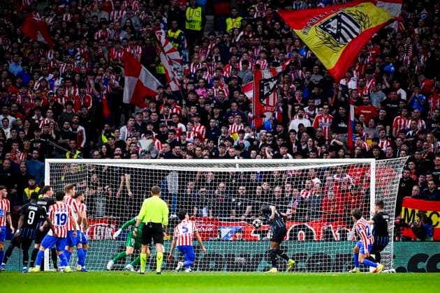 Atletico de Madrid v Club Brugge - UEFA Champions League MADRID, SPAIN - FEBRUARY 24 : Ordonez Joel defender of Club Brugge scoring a goal during the UEFA Champions League 2025 26 knockout phase play-off match second leg between Atletico de Madrid and Club Brugge on February 24, 2026 in Madrid, Spain, 24 02 2026 Madrid Spain  Copyright: xTomasxSiskx