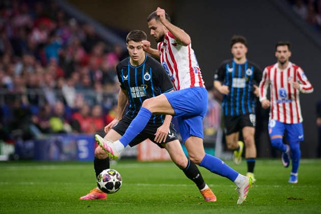 Atletico de Madrid s David Hancko (r) and Club Brugge KV s Nicolo Tresoldi during Champions League 2025 2026, KO play-offs 2nd leg match. February 24 ,2026. (2026022427)
