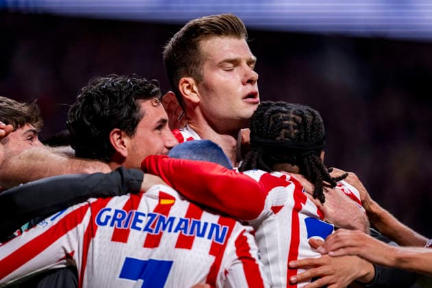 Atletico de Madrid v Club Brugge KV - UEFA Champions League 2025 26 League Knockout Play-off Second Leg Alexander Sorloth of Atletico de Madrid celebrates his goal with his teammates during the UEFA Champions League 2025 26 League Knockout Play-off Second Leg match between Atletico de Madrid and Club Brugge KV at Estadio Riyadh Air Metropolitano on February 24, 2026 in Madrid, Spain. Madrid Estadio Riyadh Air Metropolitano Madrid Spain Copyright: xAlbertoxGardinx AGardin_20260224_Foot_Champ_Atl_Mad_Bru_0868