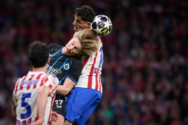 ATLETICO DE MADRID v CLUB BRUGGE KV. CHAMPIONS LEAGUE 2025 2026. ROUND KO PLAY-OFFS 2ND LEG MATCH. Atletico de Madrid s Marc Pubill (r) and Club Brugge KV s Romeo Vermant during Champions League 2025 2026, KO play-offs 2nd leg match. February 24 ,2026. (ALTERPHOTOS Jorge Ropero) MadridSpain  Copyright: xJorgexRoperox